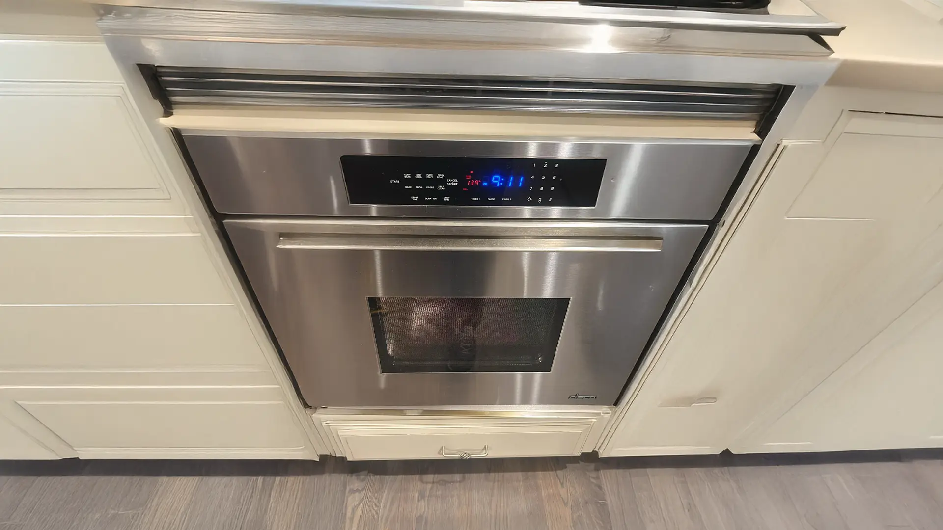 Oven appliance repair