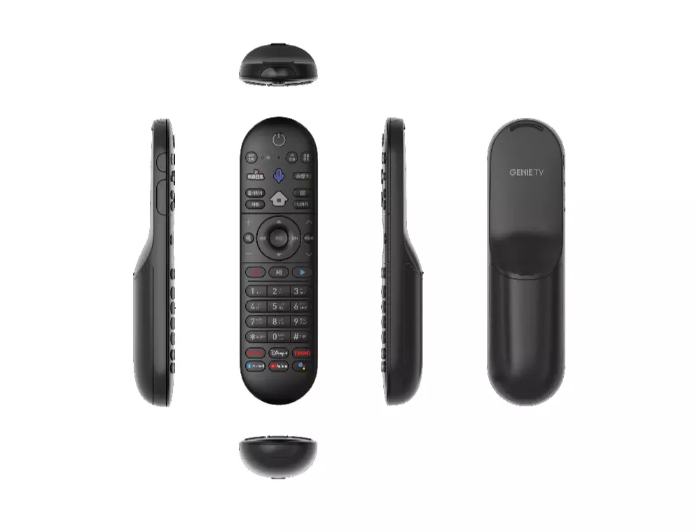 지니TV 통합리모컨 디즈니+를 정면과 측면에서 보여주는 제품 이미지로 버튼 구성과 디자인을 한눈에 확인할 수 있는 모습
