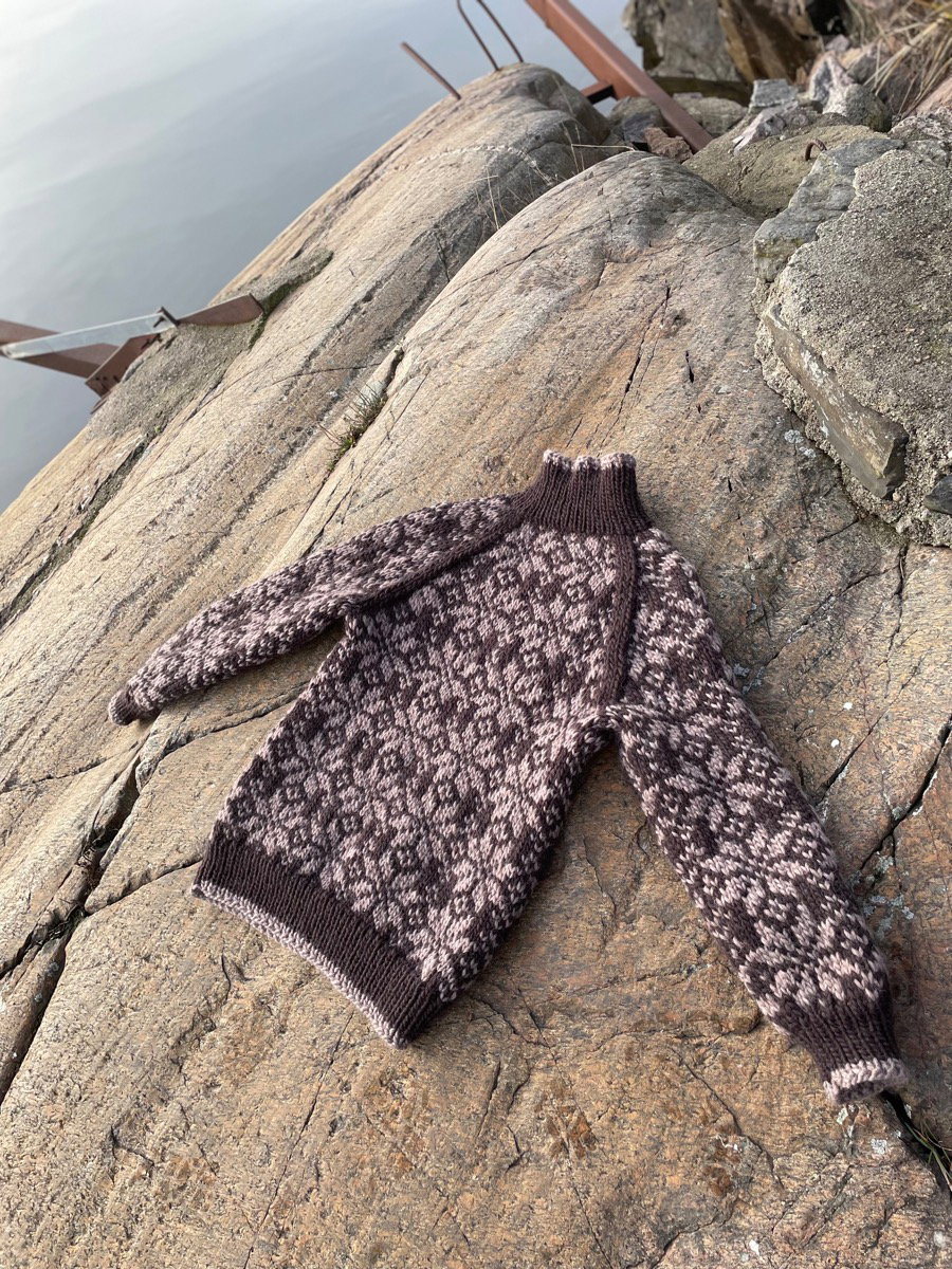 Thickselbusweater knitting pattern, photo 4