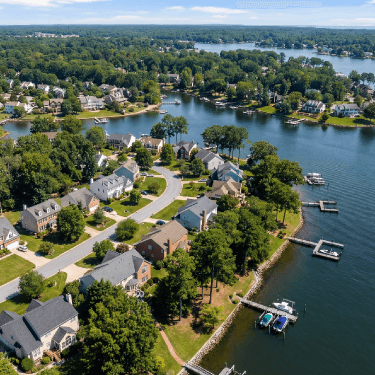 Example of nice waterfront properties in Arnold, MD