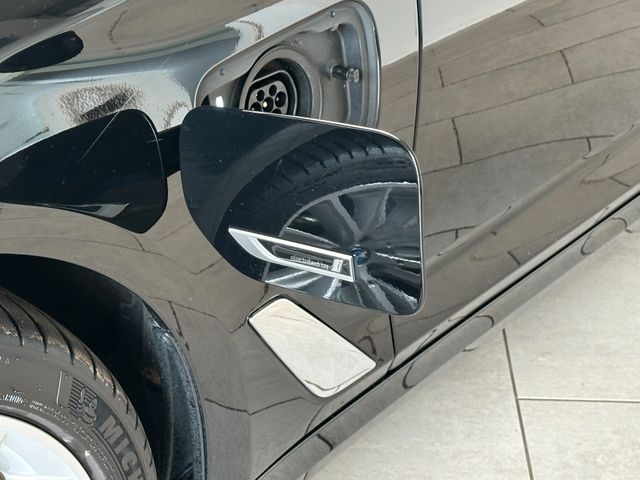 BMW 530 2022 BLACK Gebrauchtwagen - Galeriebild 6