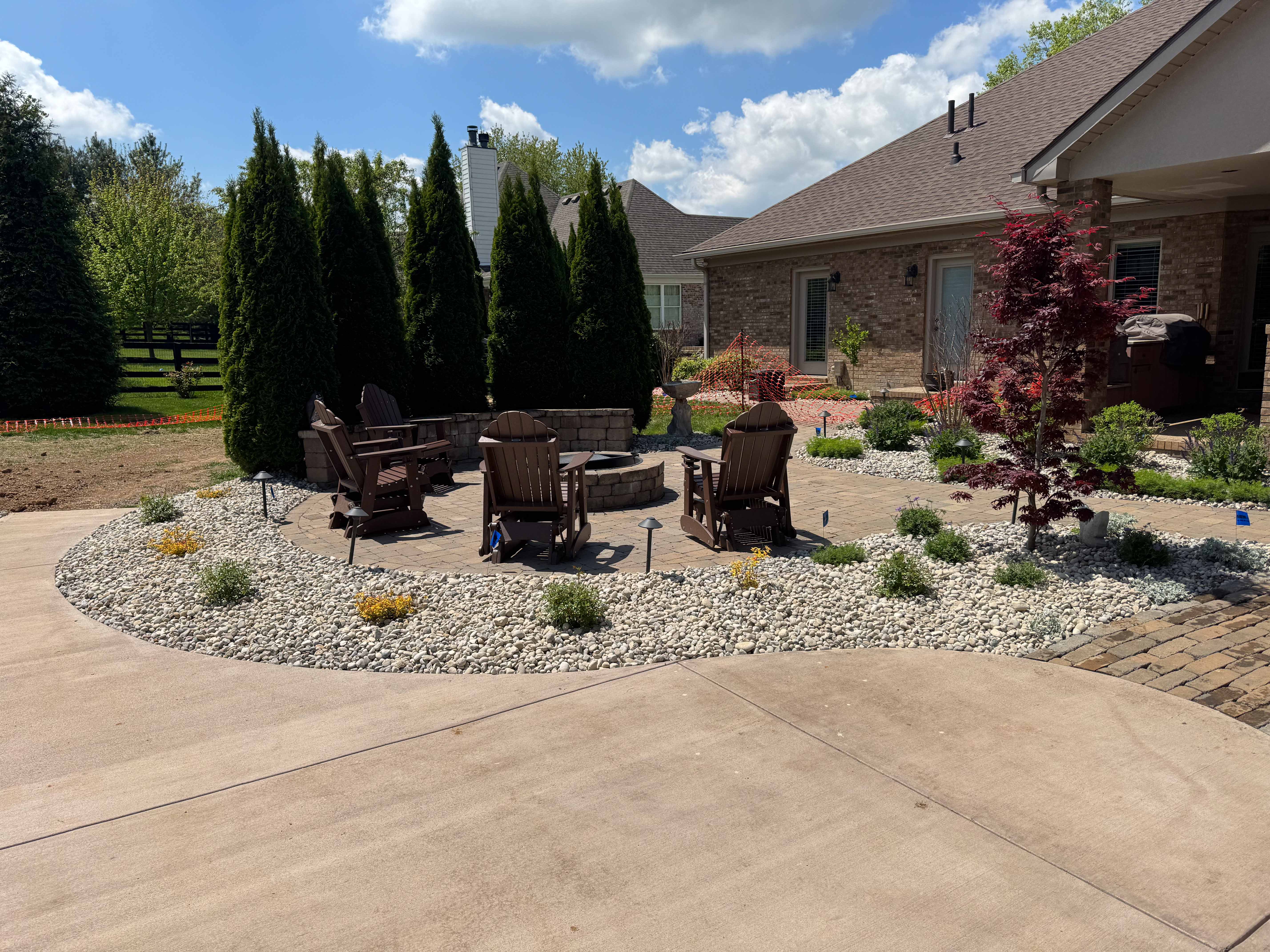 Constructed a round fire pit using matching tumbled blocks