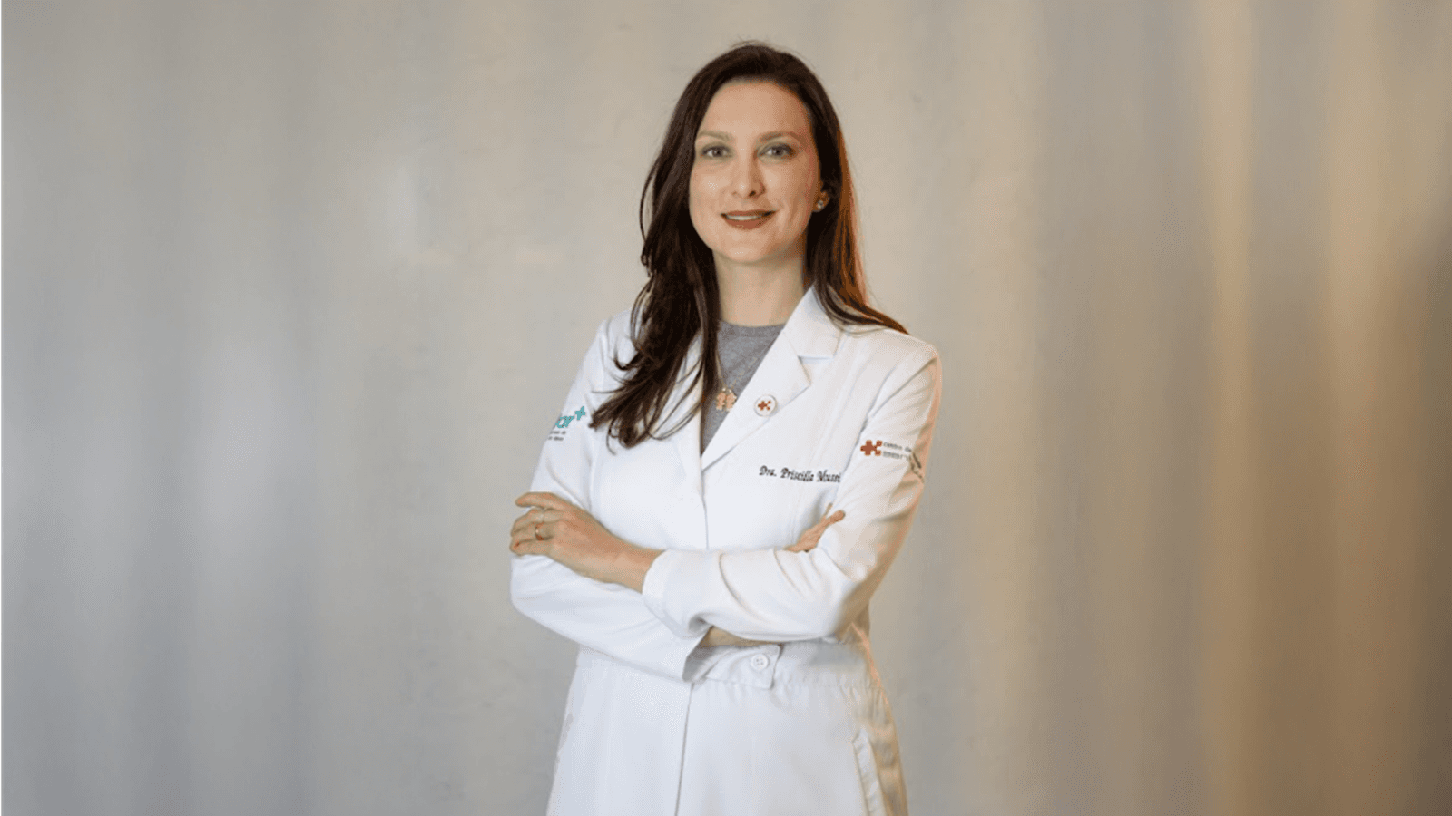 Dra. Priscilla Mussi, geriatra e coordenadora de Geriatria do Hospital Santa Lúcia