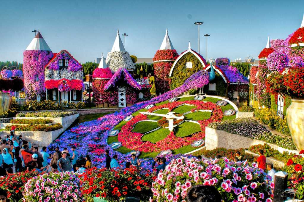 dubai miracle garden