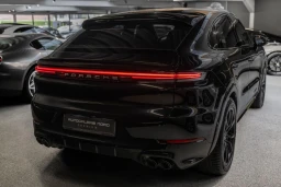 Porsche Cayenne Coupé E-Hybrid — Vorschaubild 10