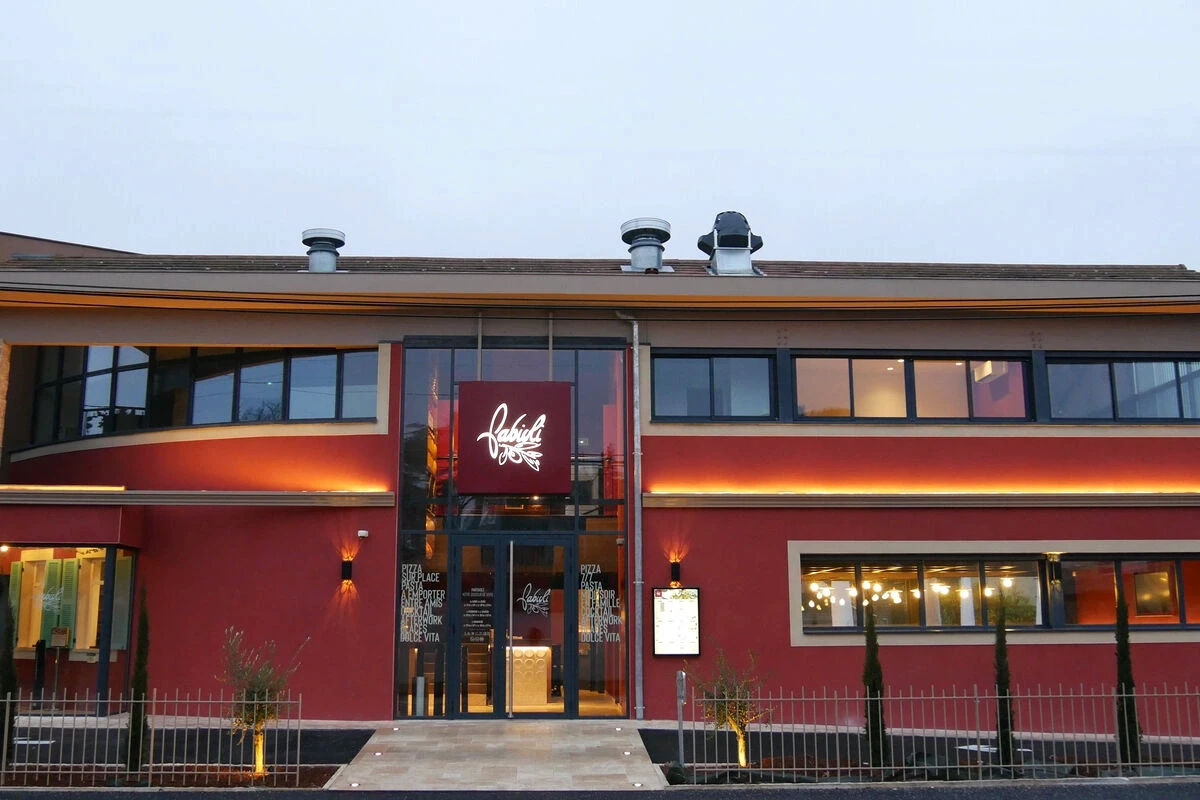 extérieur d'un restaurant