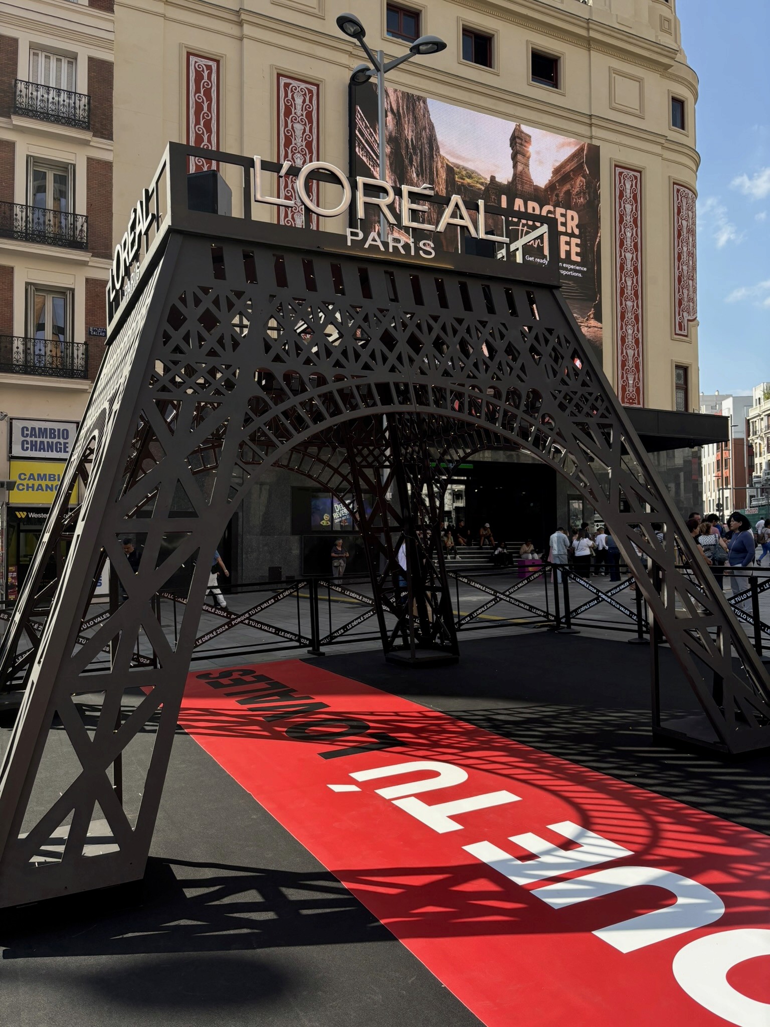 L'Oréal - Le Defilé