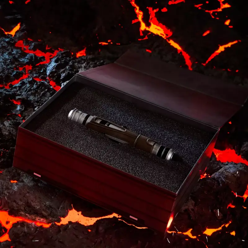 Devon Izara legacy lightsaber hilt.