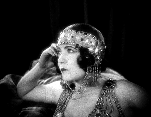 1920s Flappers Dancing