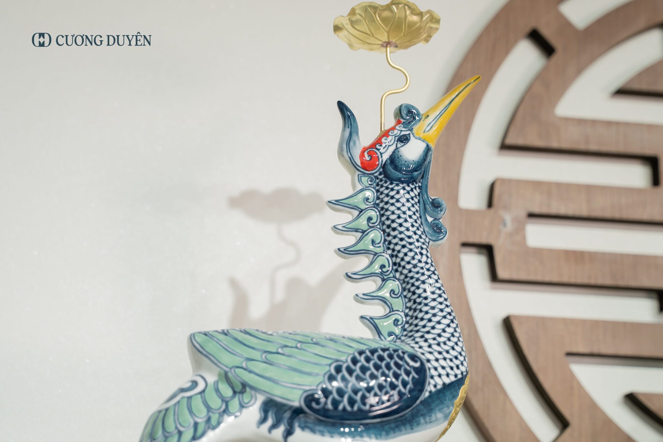 có nên thờ hạc trên bàn thờ gia tiên