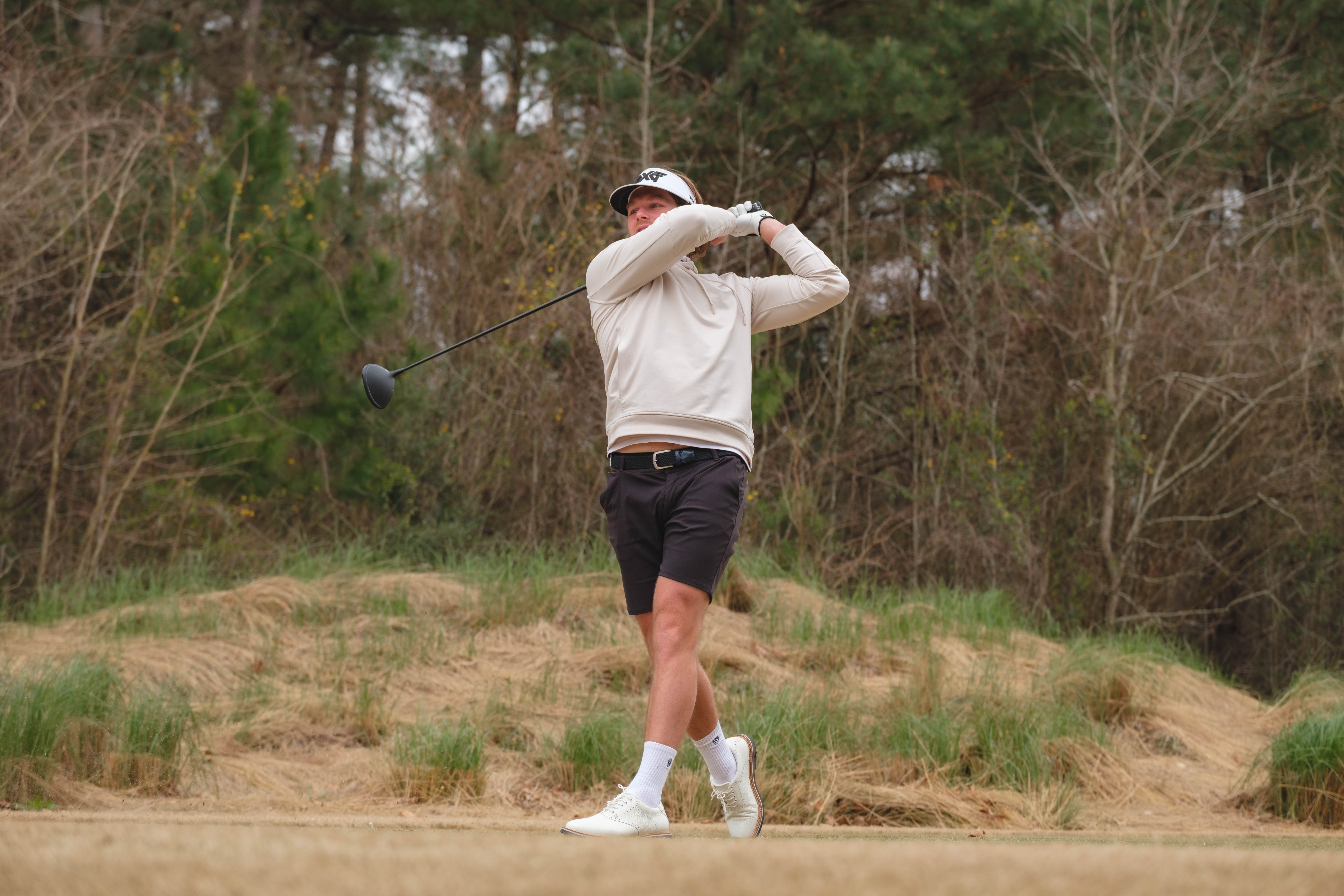 Why is it Important to Stretch Before Teeing Off