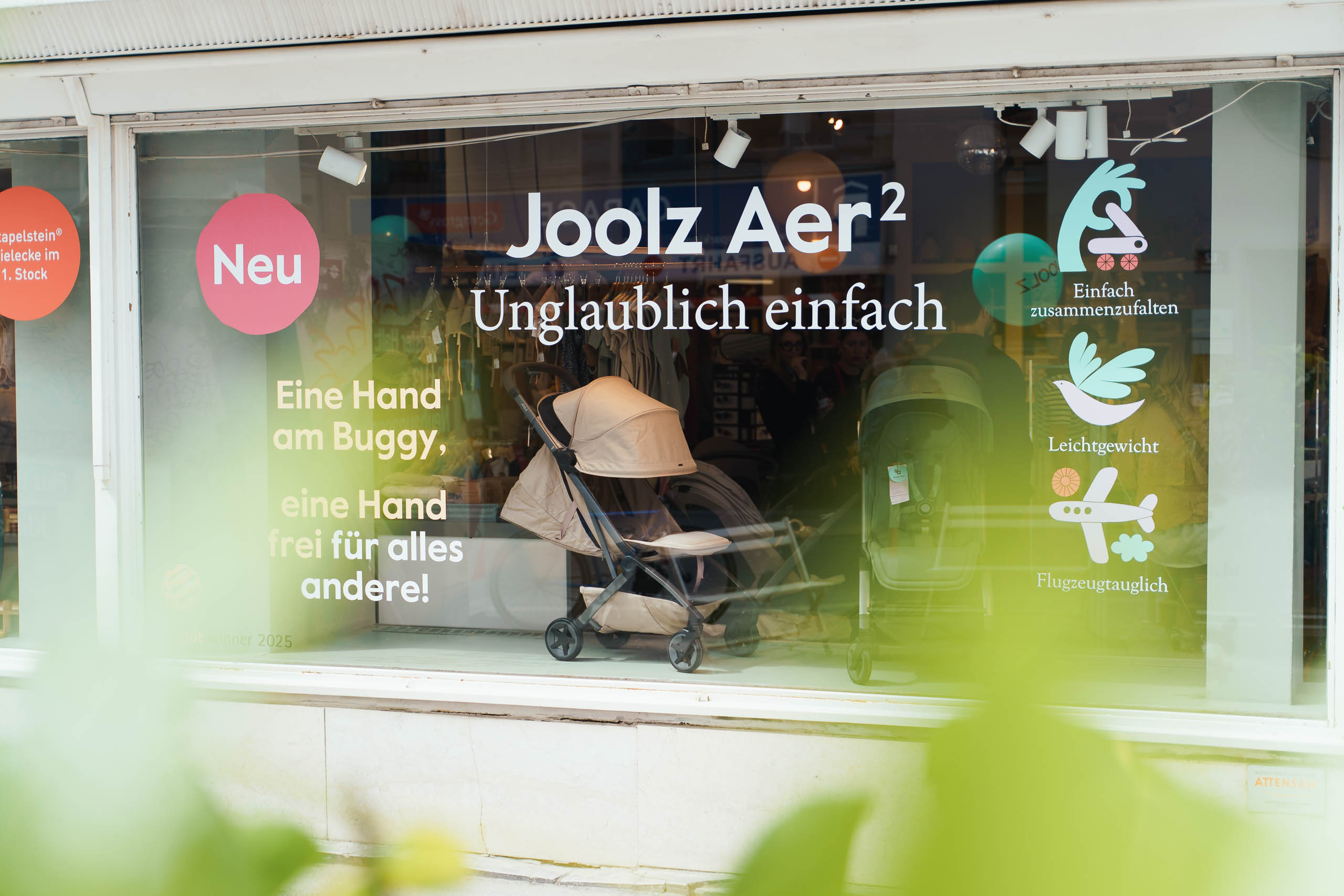 Joolz Aer2 Ausstellungsfront Herr und Frau Klein