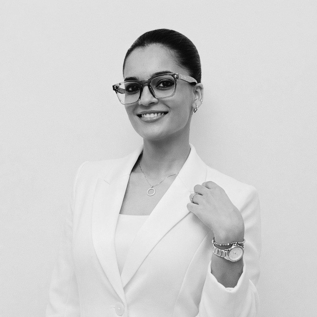 Man in traditional japanese clothing at night