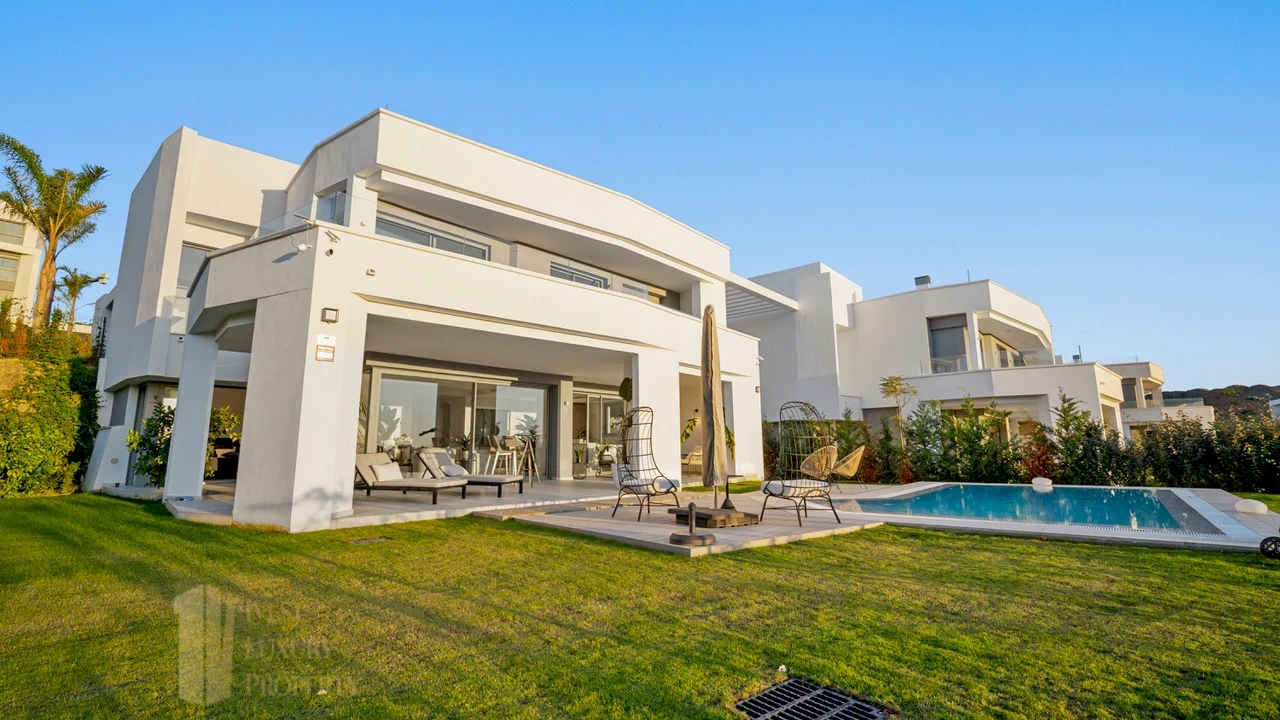 villa for sale marbella spain