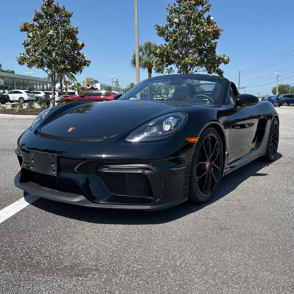 Vehicle preview photo