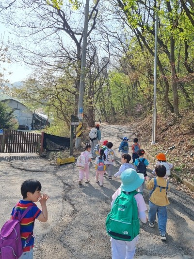 맨발어린이집, 4월 이야기