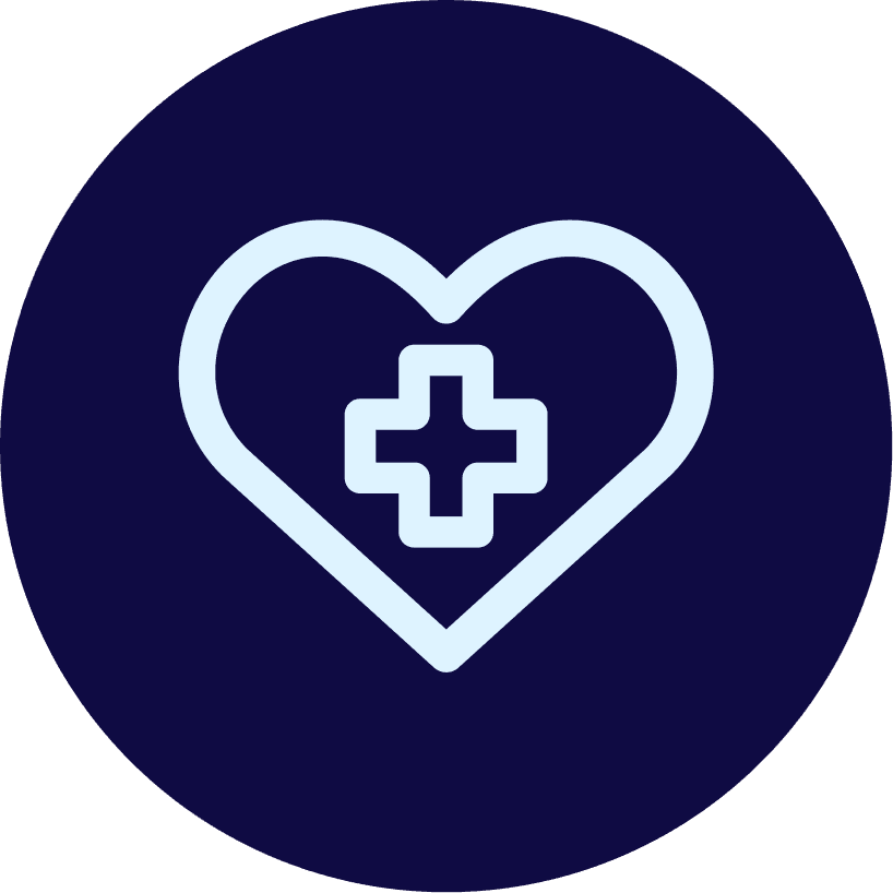 Corazón con cruz médica representando el financiamiento a servicios de salud de San Vicente Fundación.