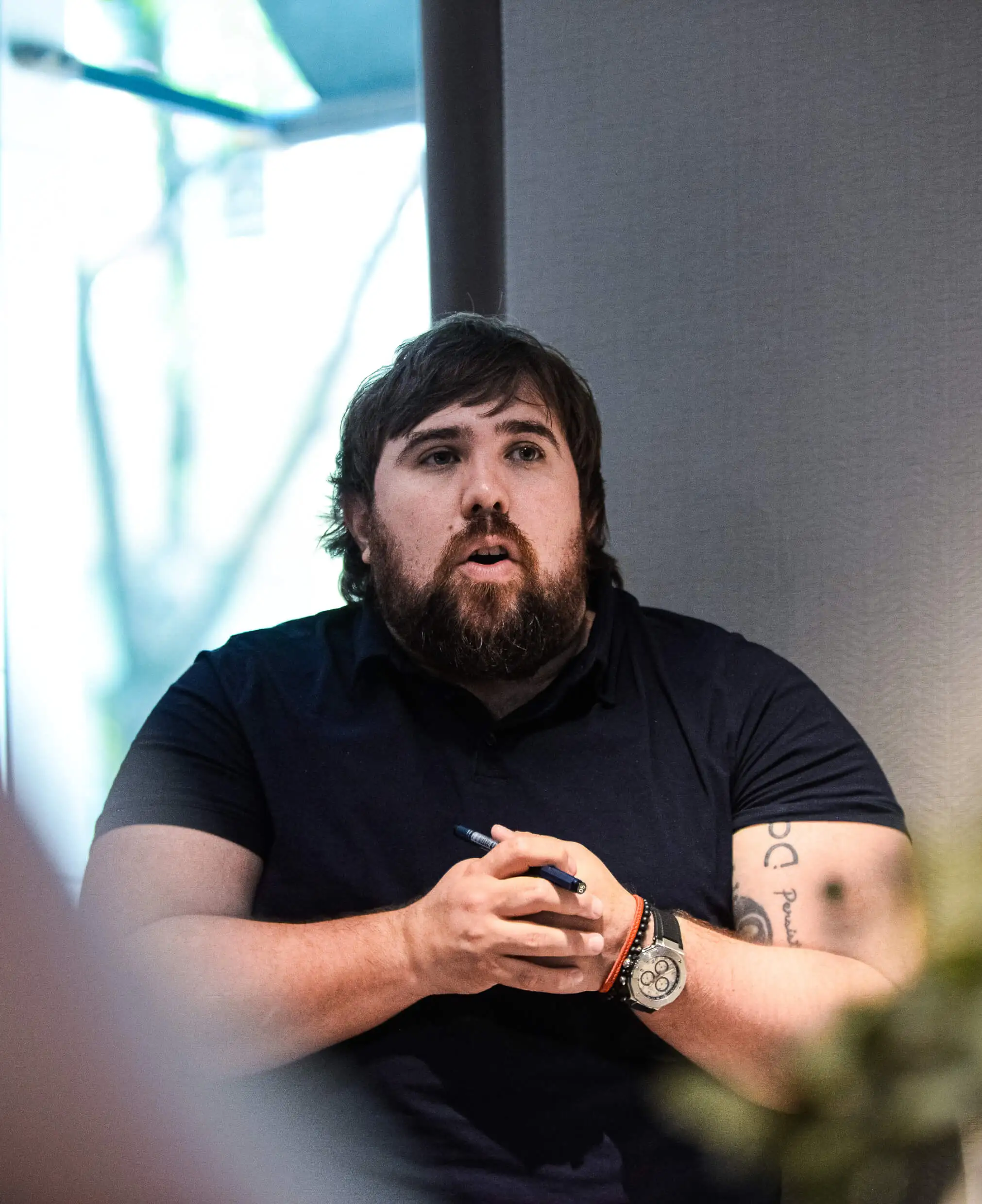 Foto de Camilo López, funddor y CEO de Good People Studio