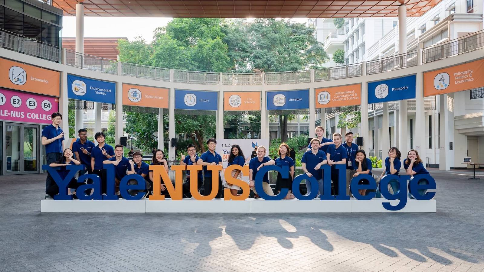 Singapore Public Universities | NUS College