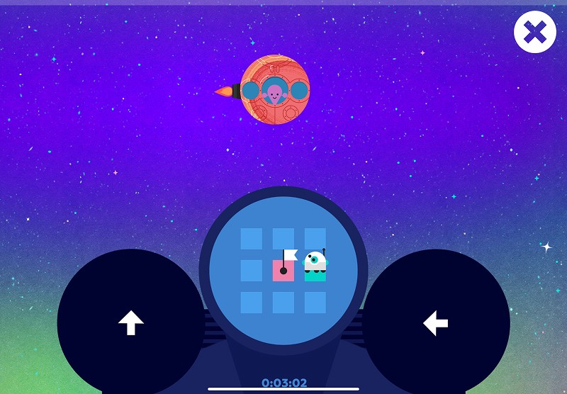 Simple programs: choose a command to take the robot to the flag