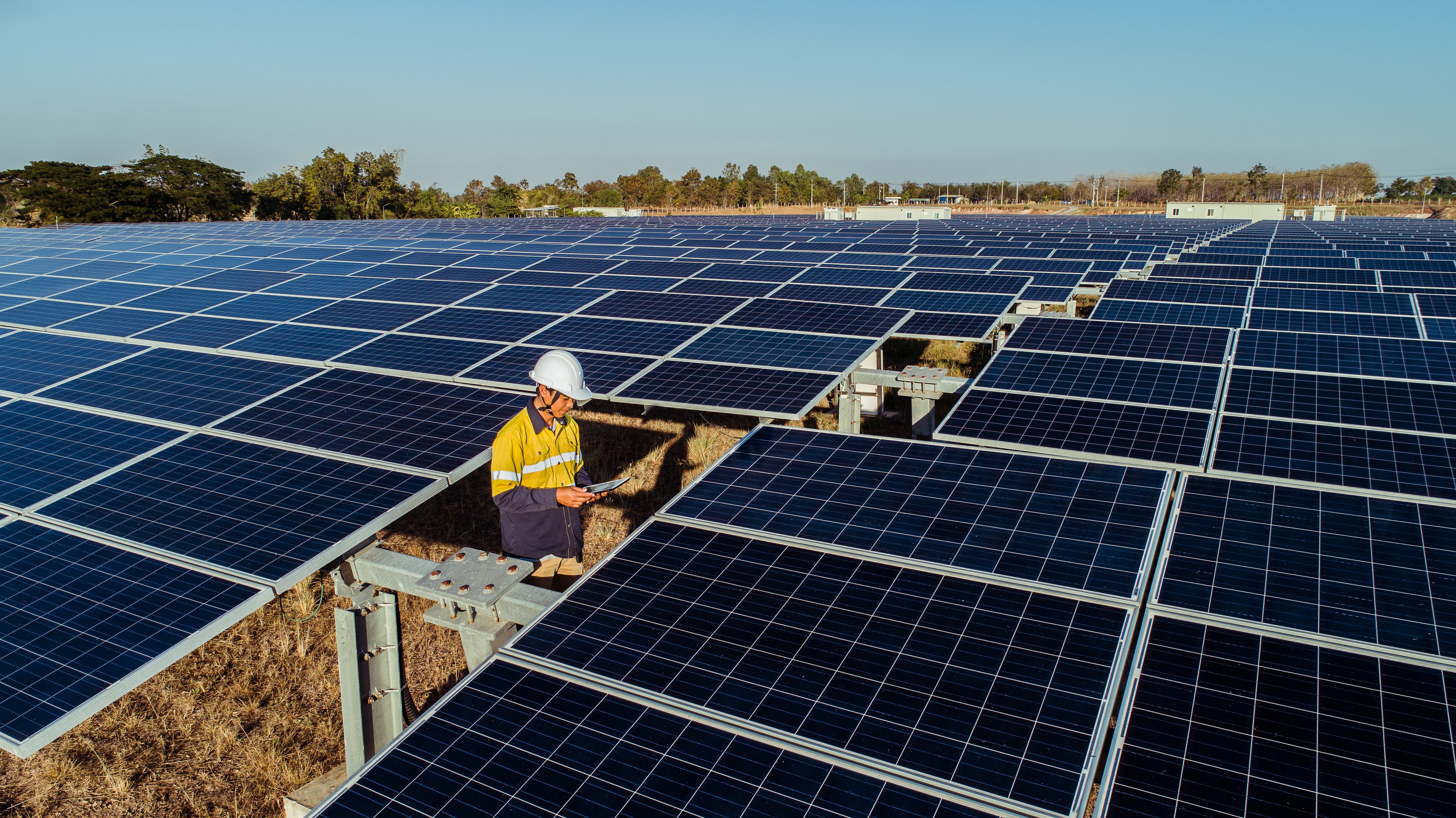 Solar PV Field Technician using Mobile App on-site