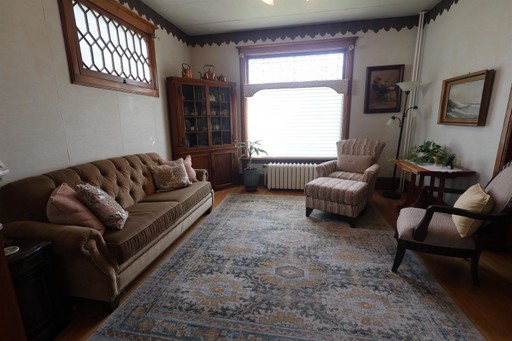 Photo 7 of 445 W Maple Street, Lancaster