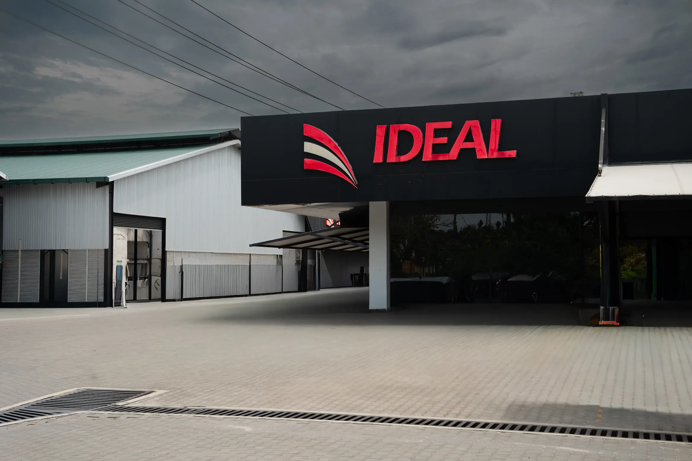 Ideal Premier front image