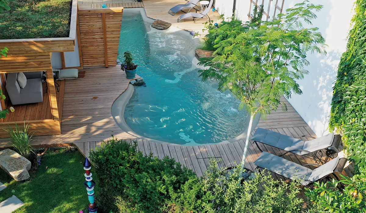 Eco-friendly bio.design pool