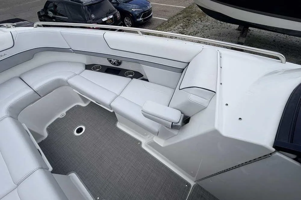 Boat thumbnail 2