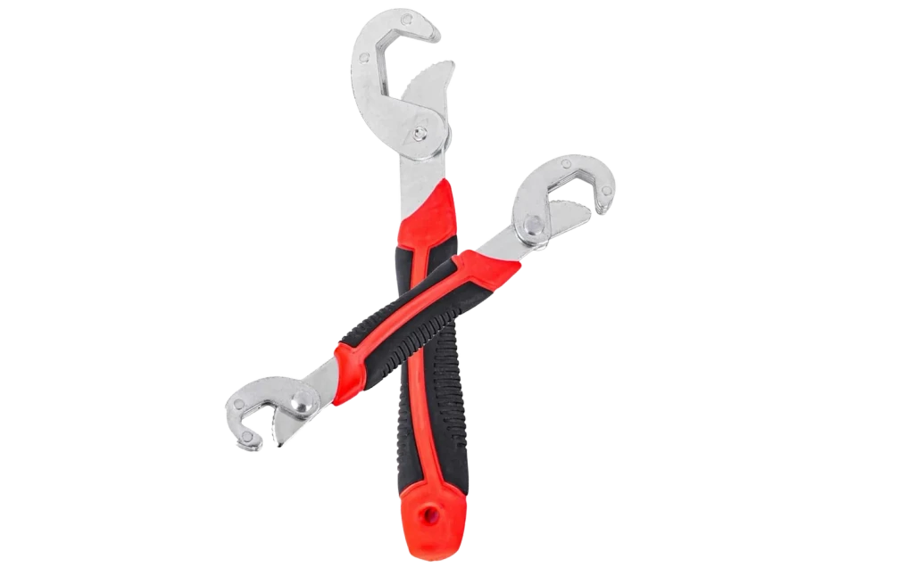 Chiave inglese usata per interventi idraulici rapidi a domicilio a Cornaredo, Arese e zona Rho.