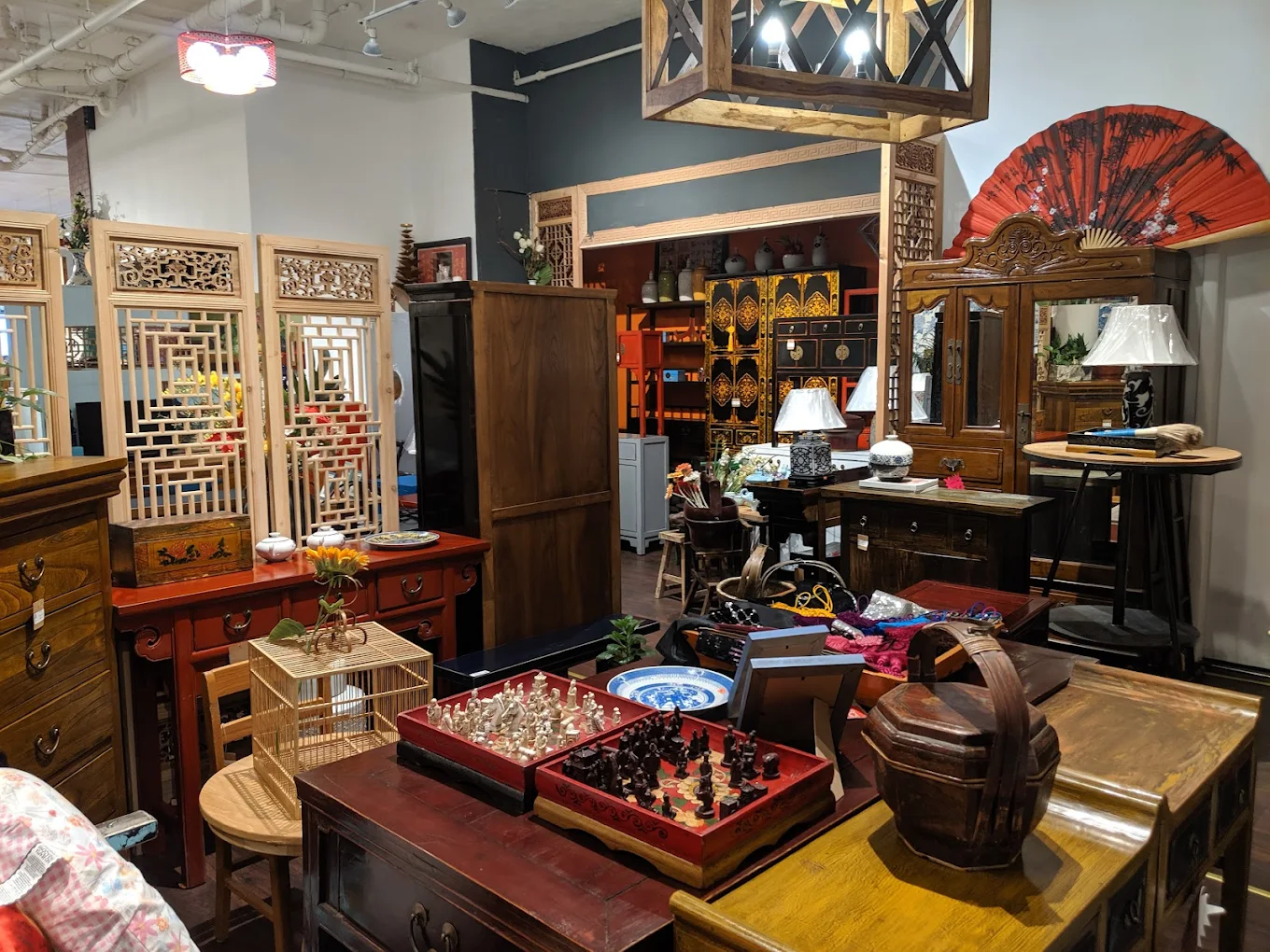 Asian Barn showroom photo 2