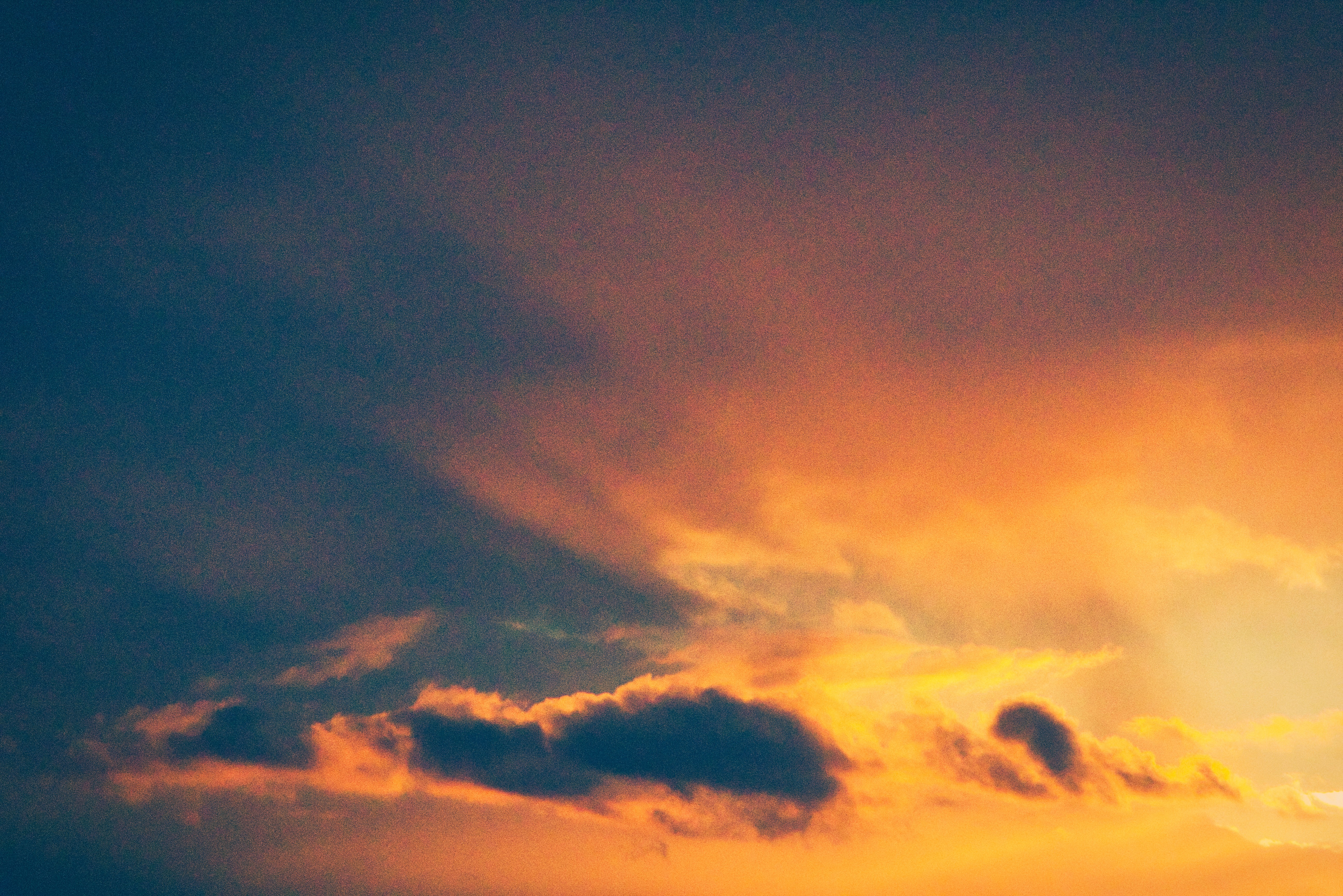 ciel-eternel-stephane-bernard-photographer-sky-for-emma-unlimited-colors