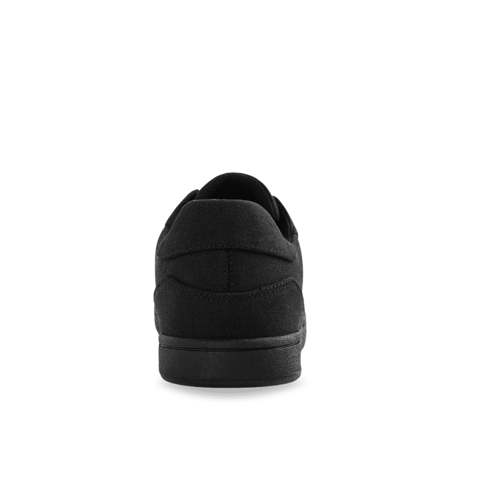 Seeker Full Black Trainers