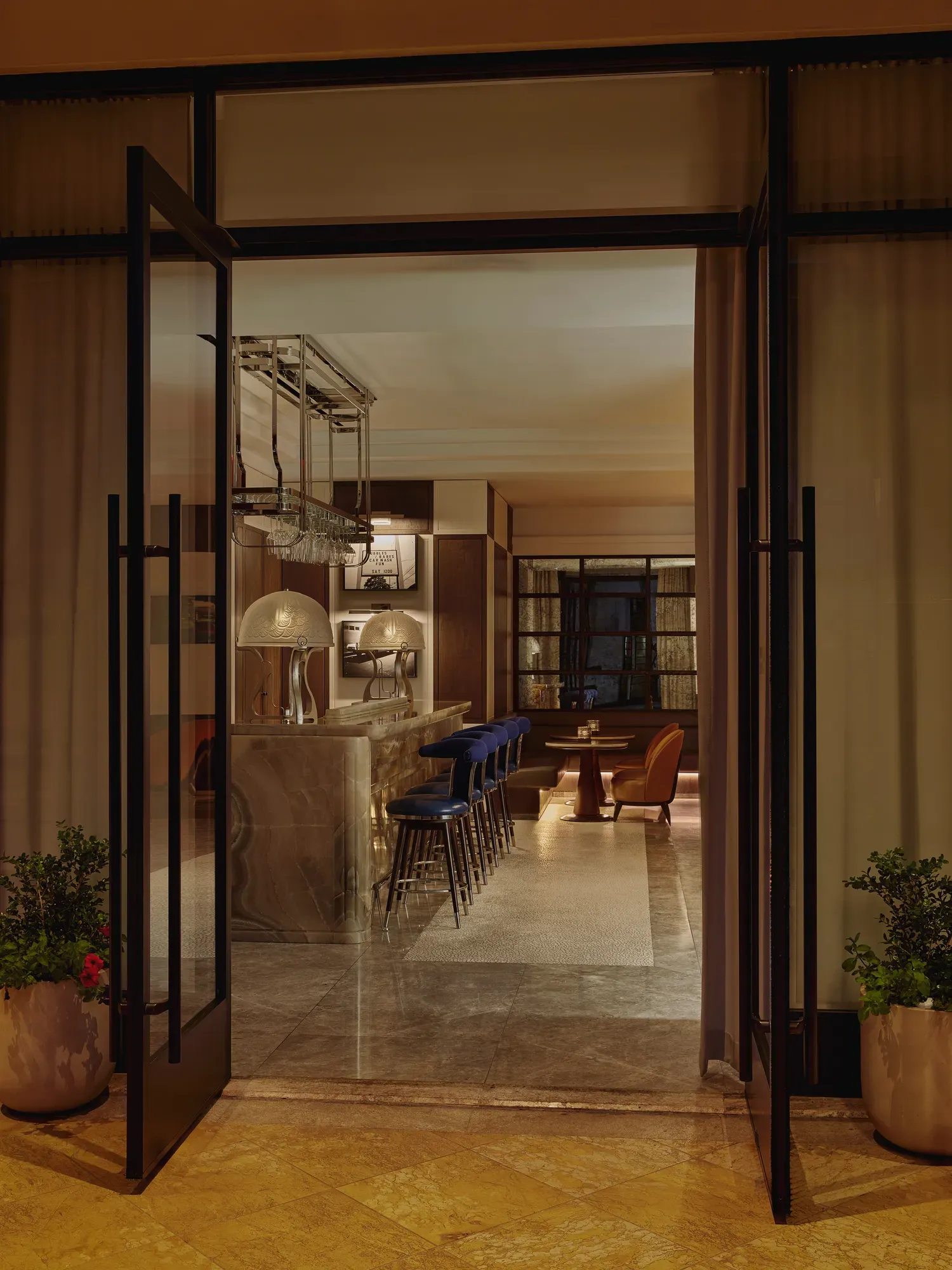 Maybourne Bar