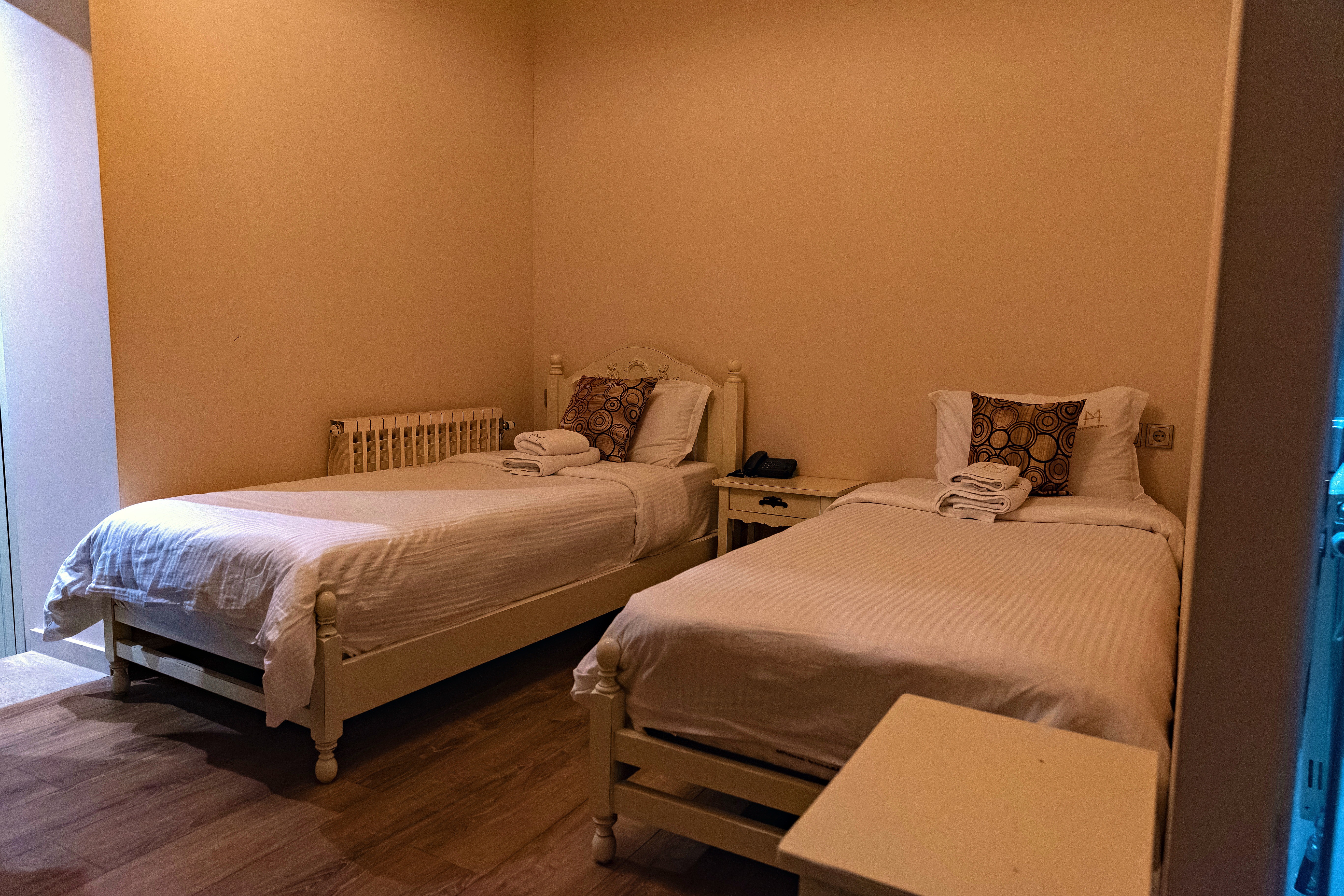 Room gallery image 2