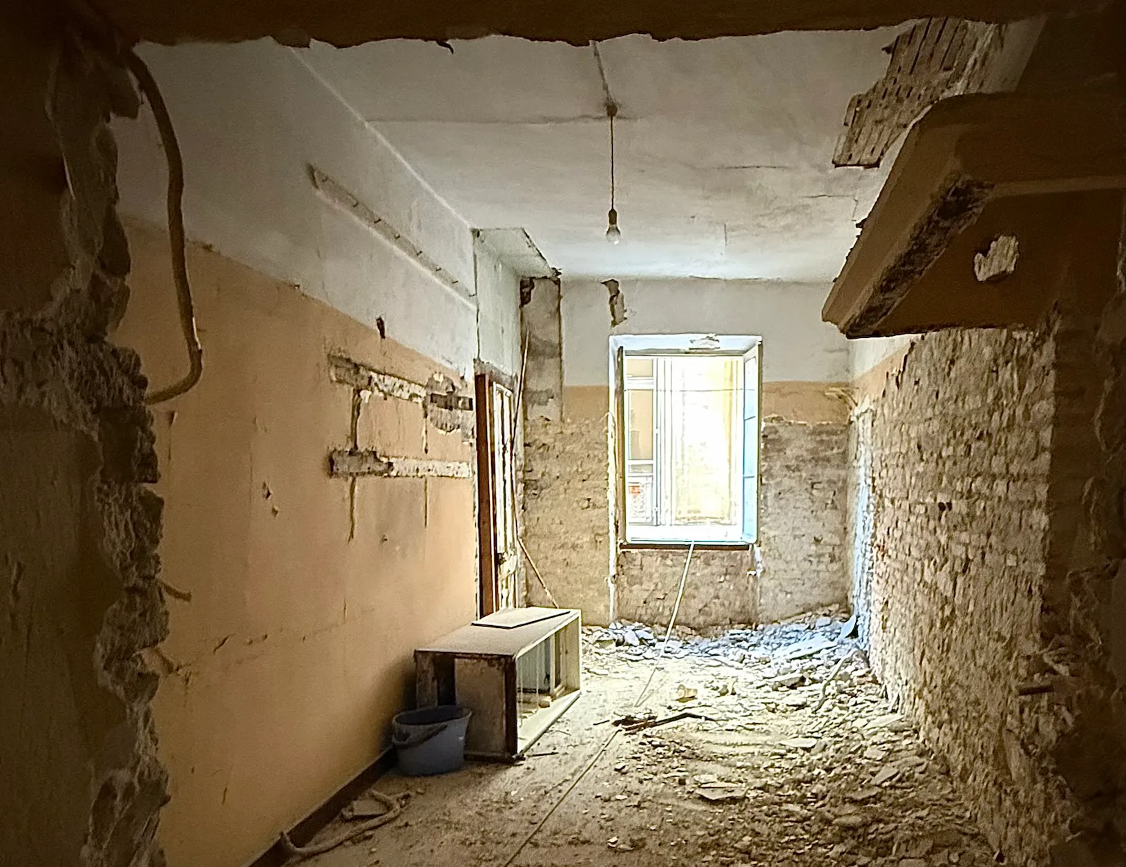 existing conditions of historic residential interiors