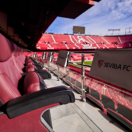 塞维利亚足球俱乐部体育场