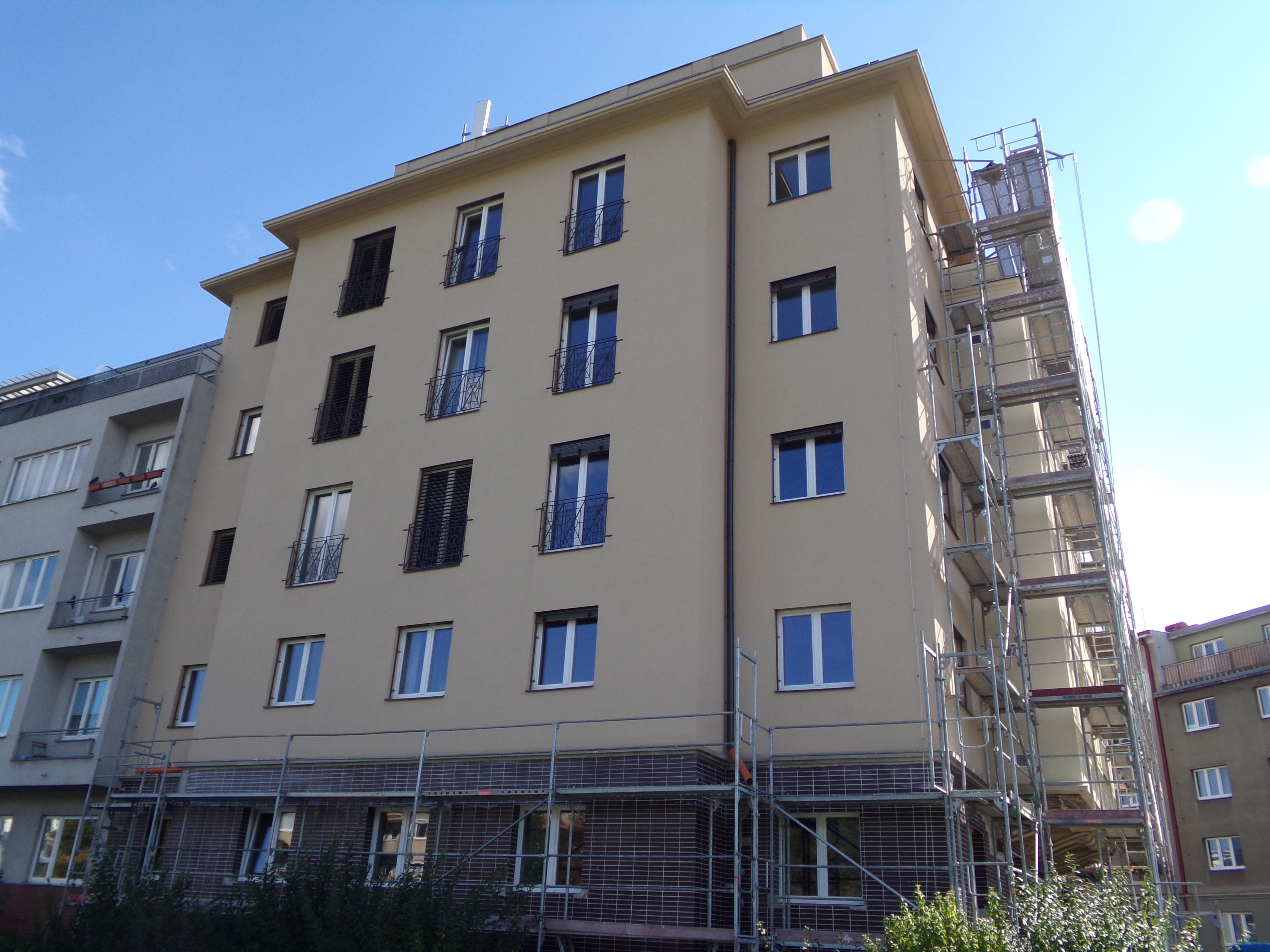 rekonstrukce bytového domu