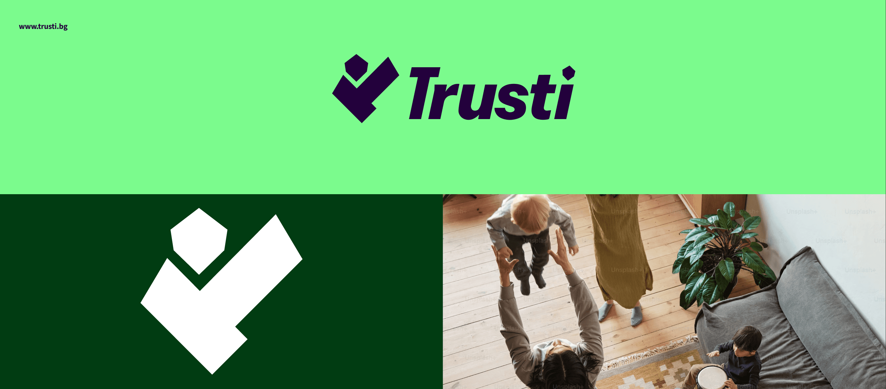 black Rolleiflex camera grayscale photo