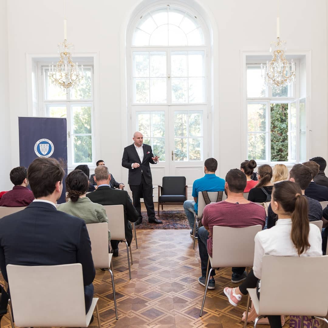 Dr. Florian Koschat, the CEO of Pallas Capital Advisory AG talks to LBS students