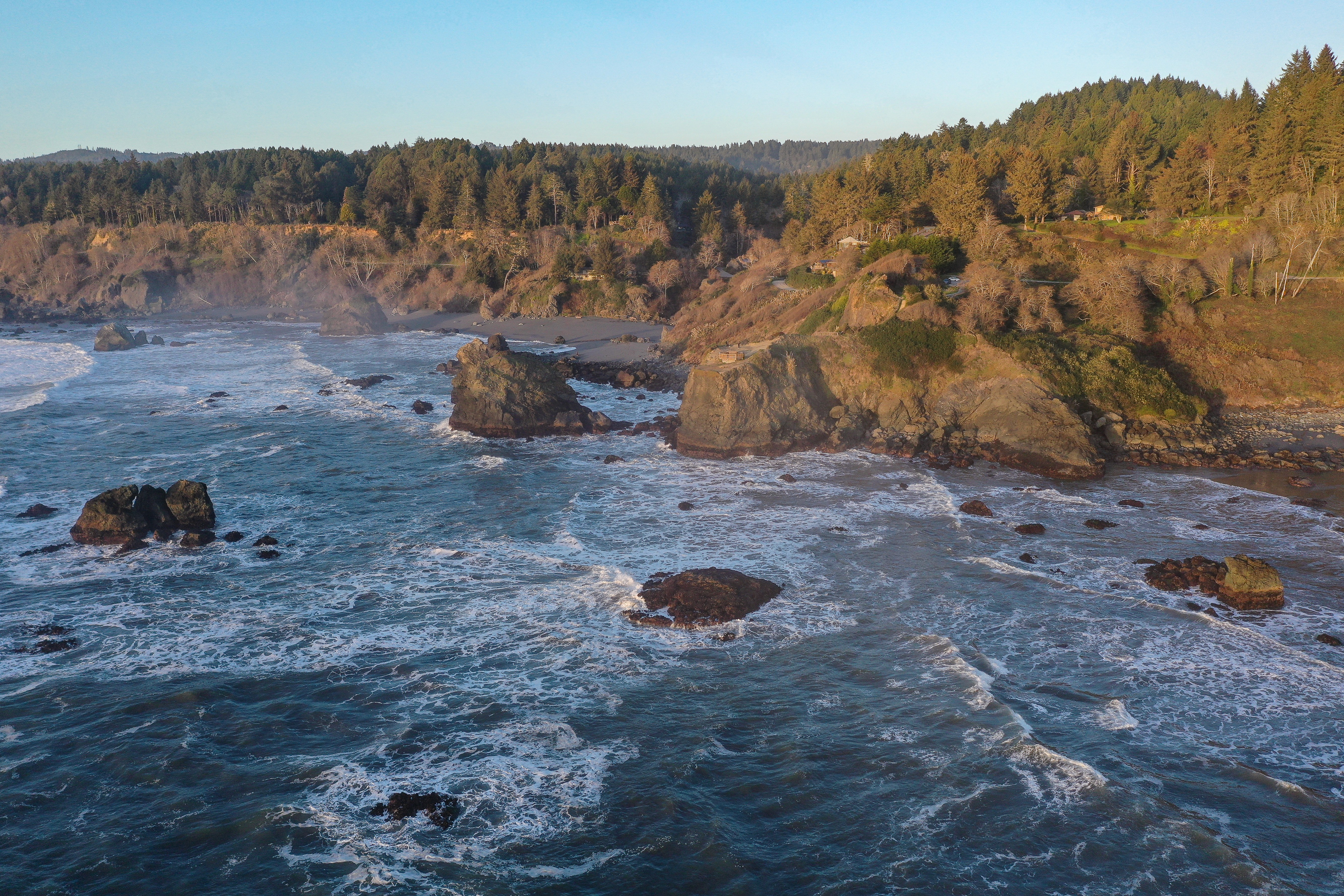 Dynamic picture of a cyclist riding downhill