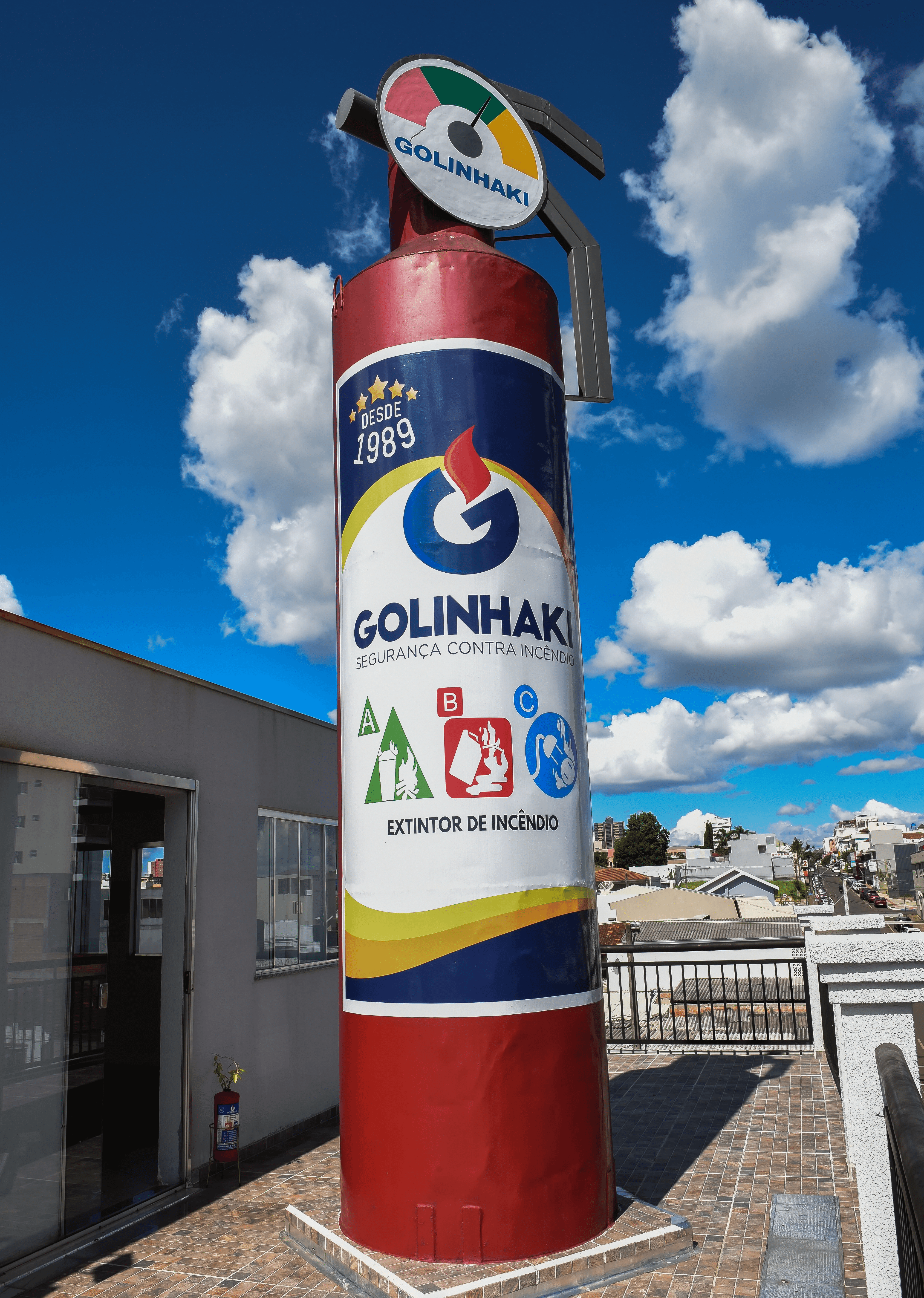 extintor de incendio golinhaki