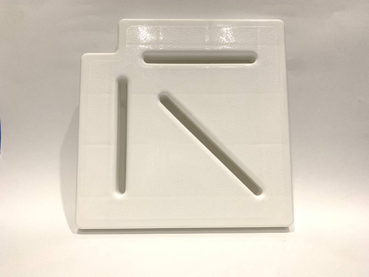 ROSHOTKA UGLOVOY ELEMENT