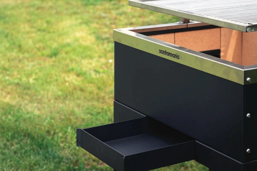 Close up Barbecue santa maria dotato di griglia