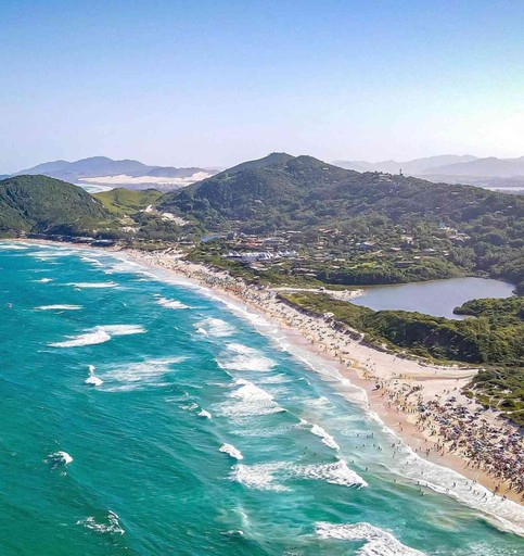 Paisagem da Praia do Rosa