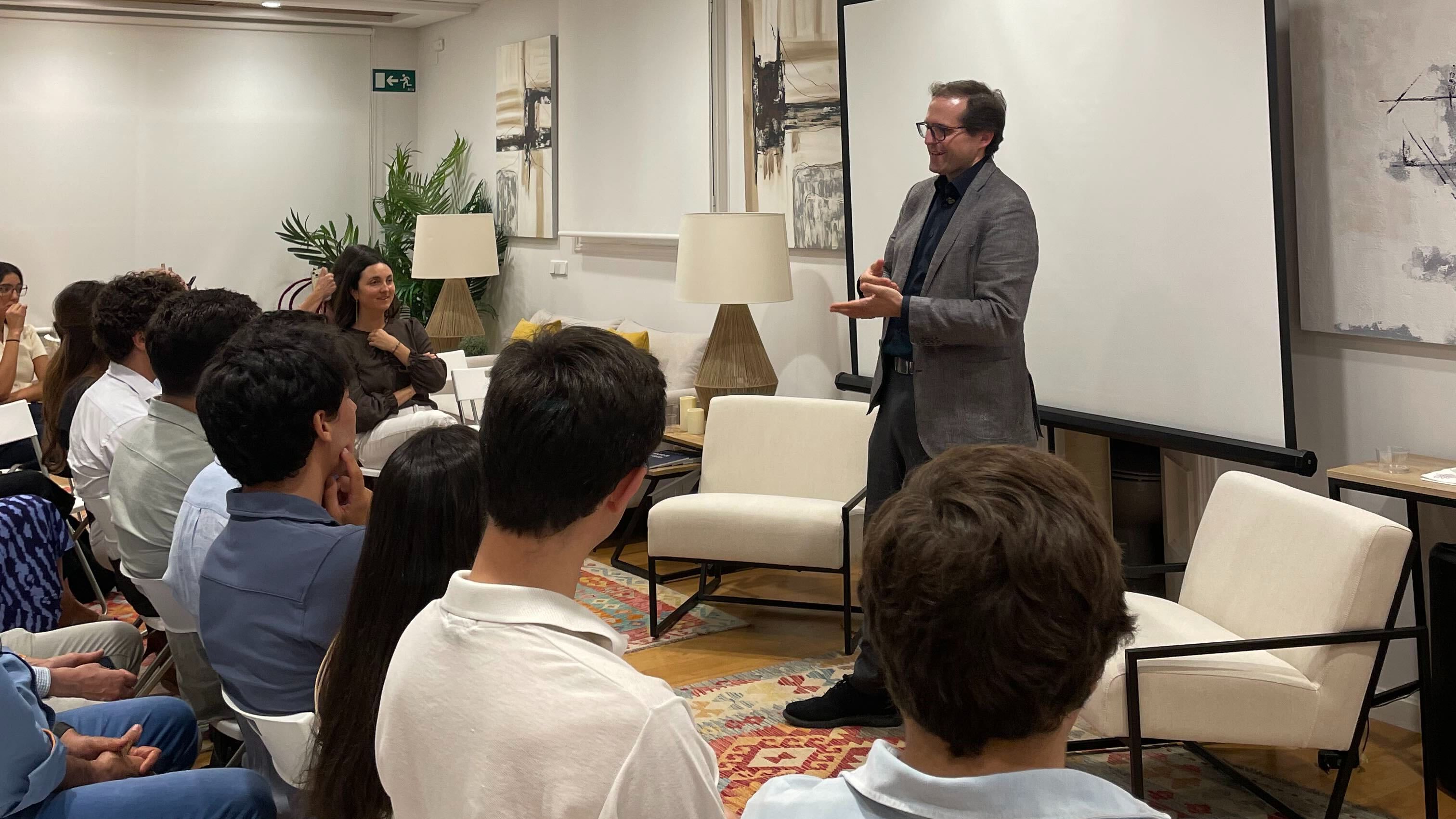Encuentro Nomba con Torralba en Madrid