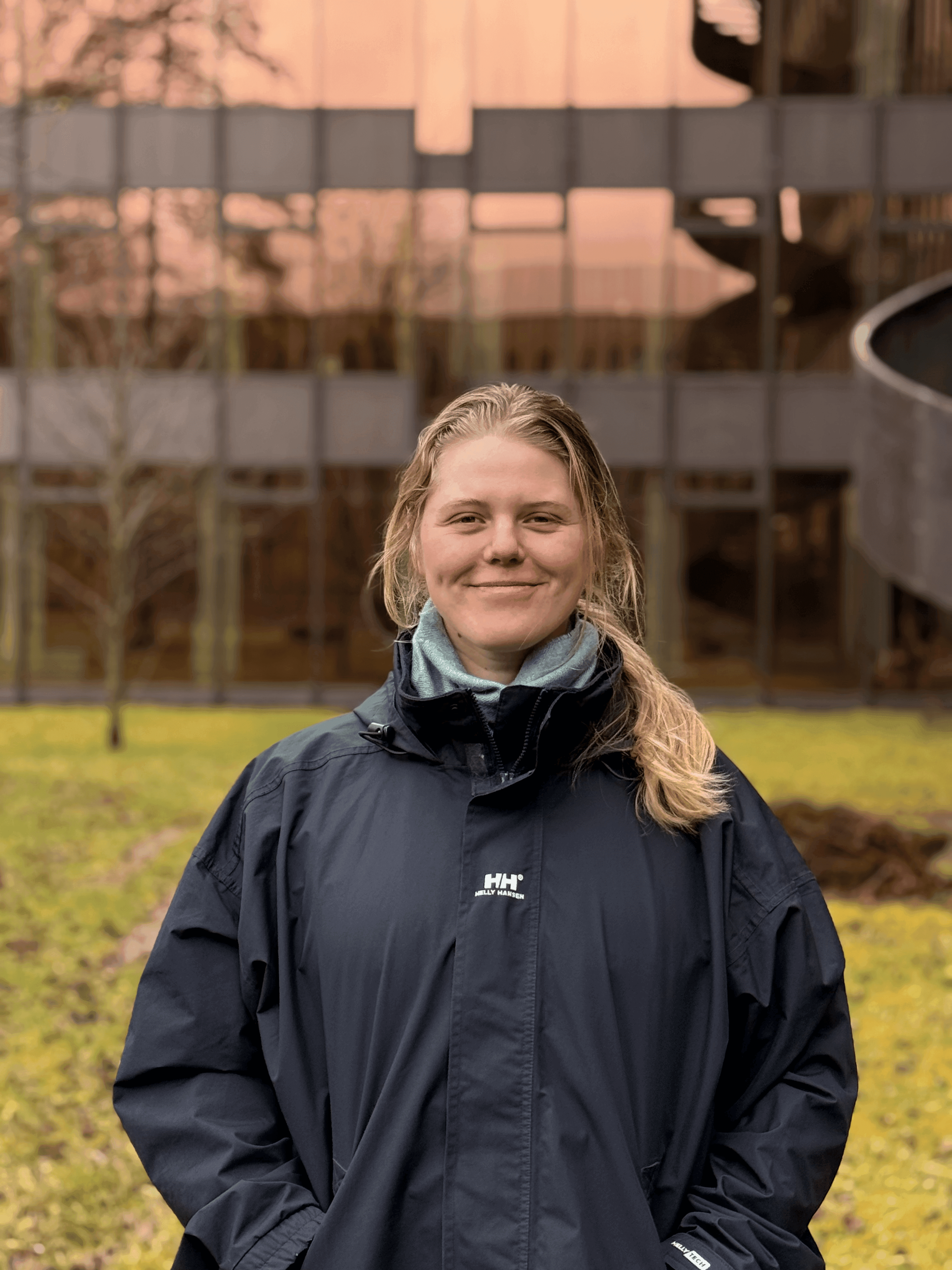 Meggi Głowacki, Field & Scada