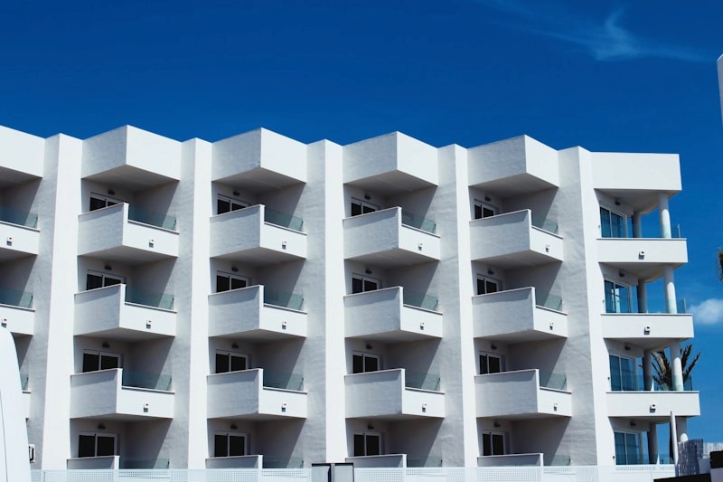 Modernes Apartmentgebäude