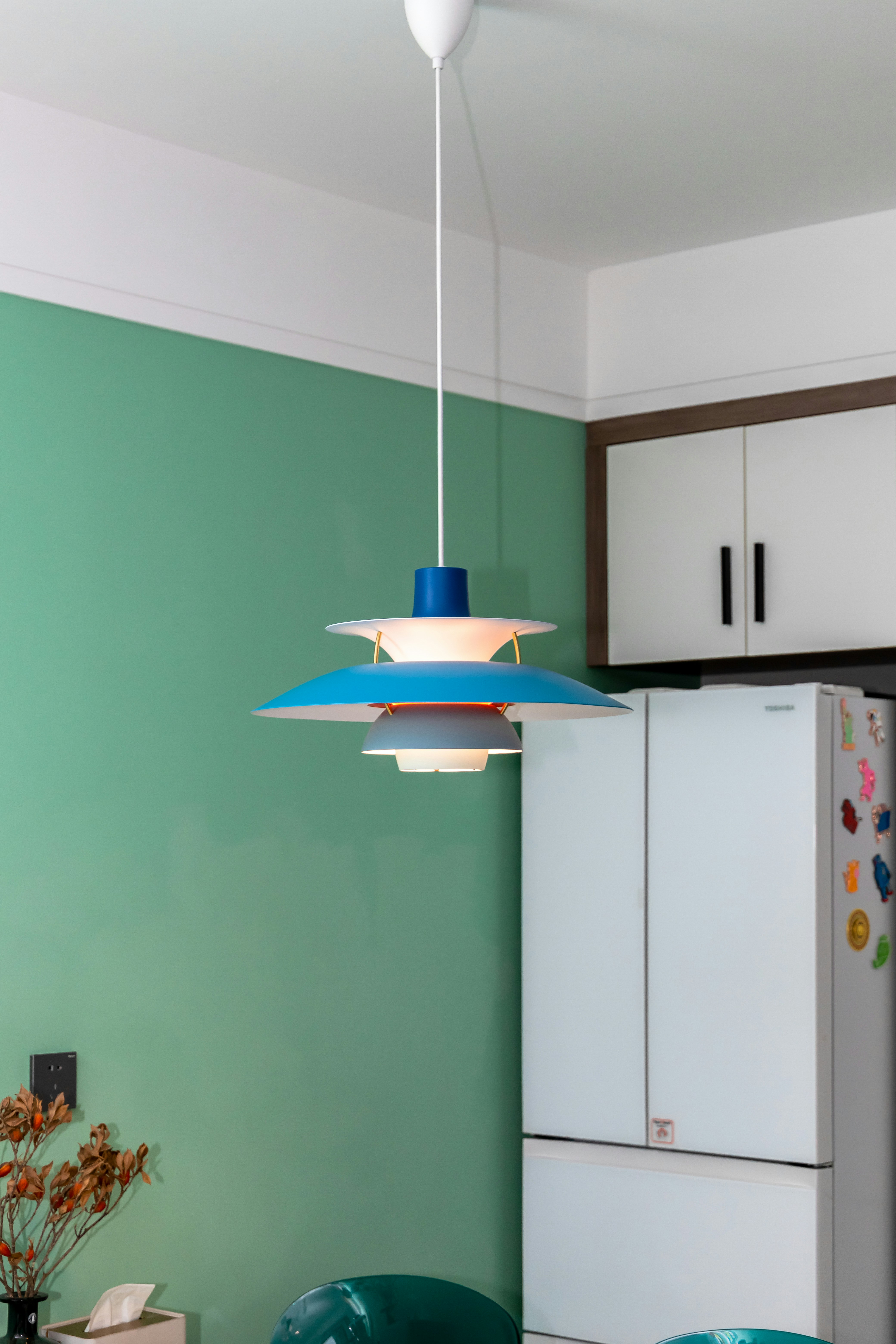 brown pendant lamp