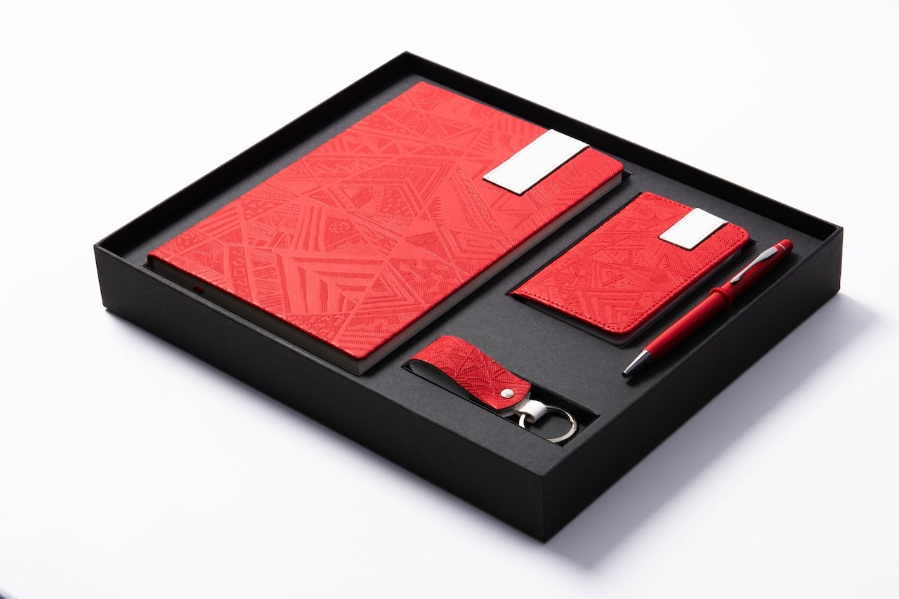 Premium corporate gift set with power bank and pen